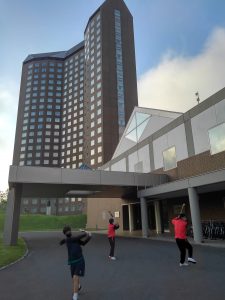 おはようございます。