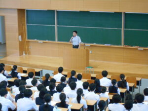 修学旅行結団式