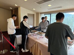 ラフティング&個人アクティビティに向けエネルギーチャージ