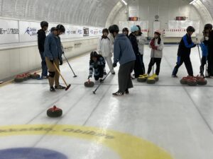カーリング体験（６組）