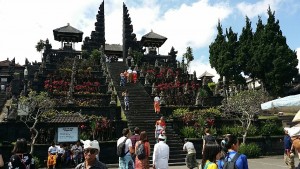 バトゥール高原からプサキ寺院参拝_5670