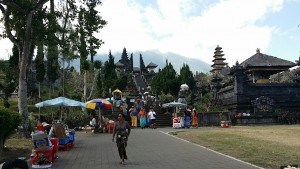 バトゥール高原からプサキ寺院参拝_9955