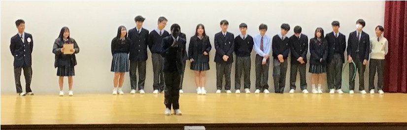 ２年生　トライやる・ウィーク体験発表会