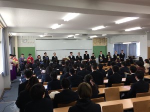 ⑧学年で