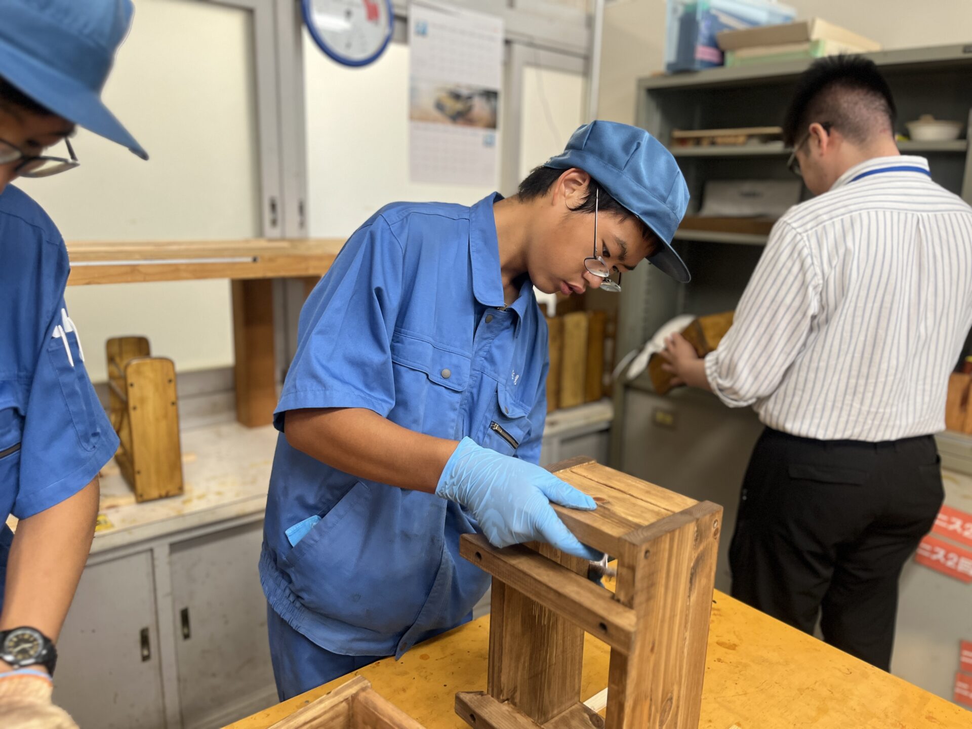 生産コース塗装作業