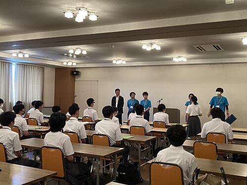 企業見学