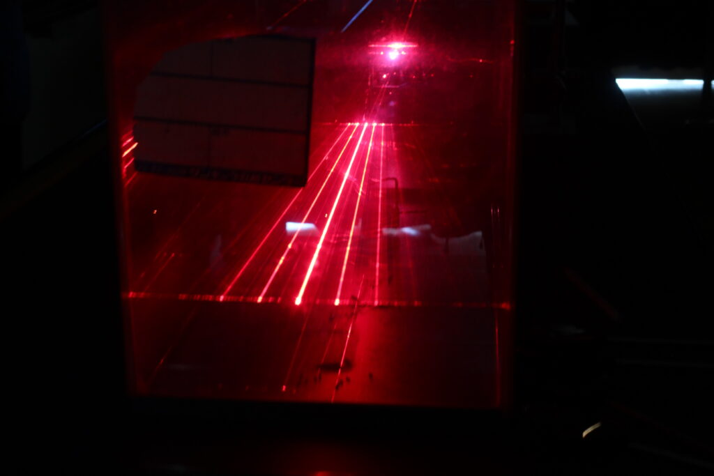 物理演示実験「回折格子」