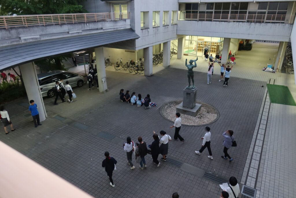 イブニング学校見学会