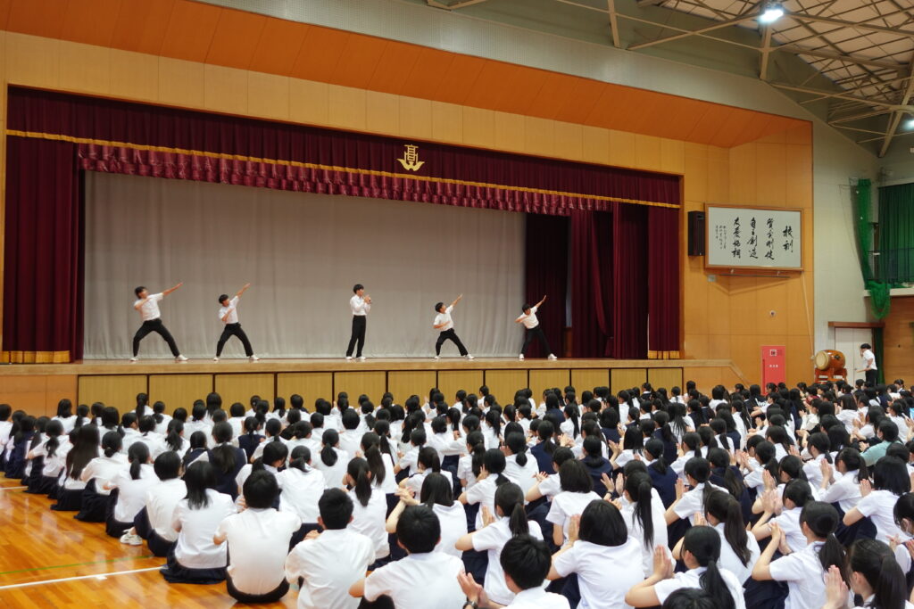 東西体育大会応援練習