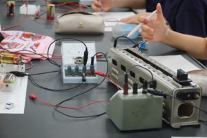 物理実験「電池の起電力と内部抵抗」