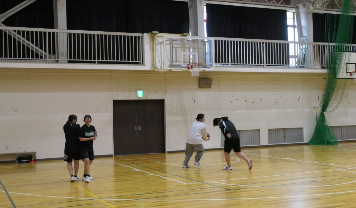女子バスケ②