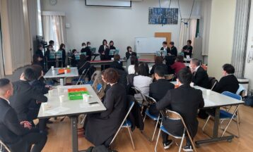 １月18日（土）＜　成人（20歳）を祝う会　＞