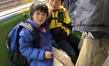 小学部　校外歩行